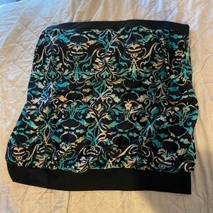 Plus Size Strapless Swim Top